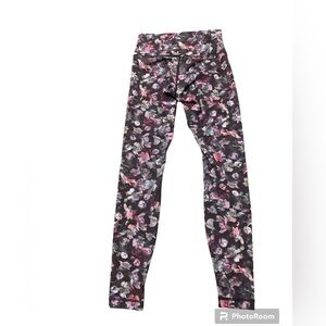 Lululemon wunder under floral leggings limited edition size 6